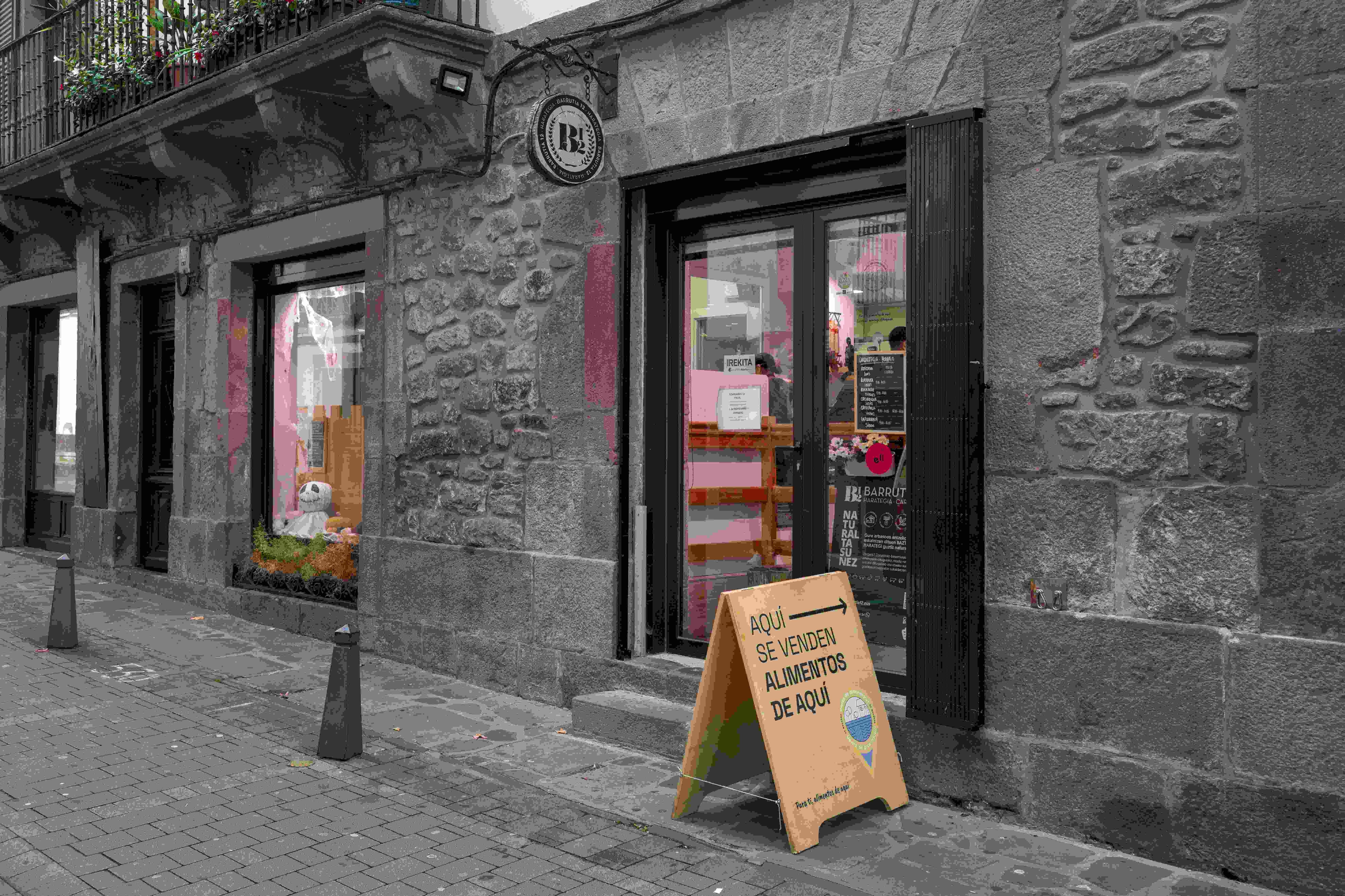 BARRUTIA 12 HARATEGIA - CARNICERÍA  (Elizondo)